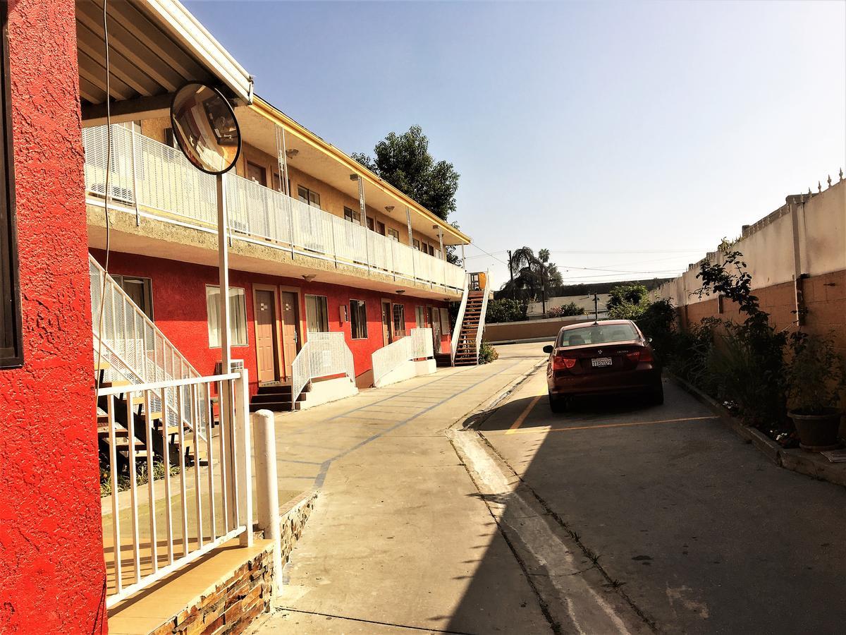 4 Star Motel 2*